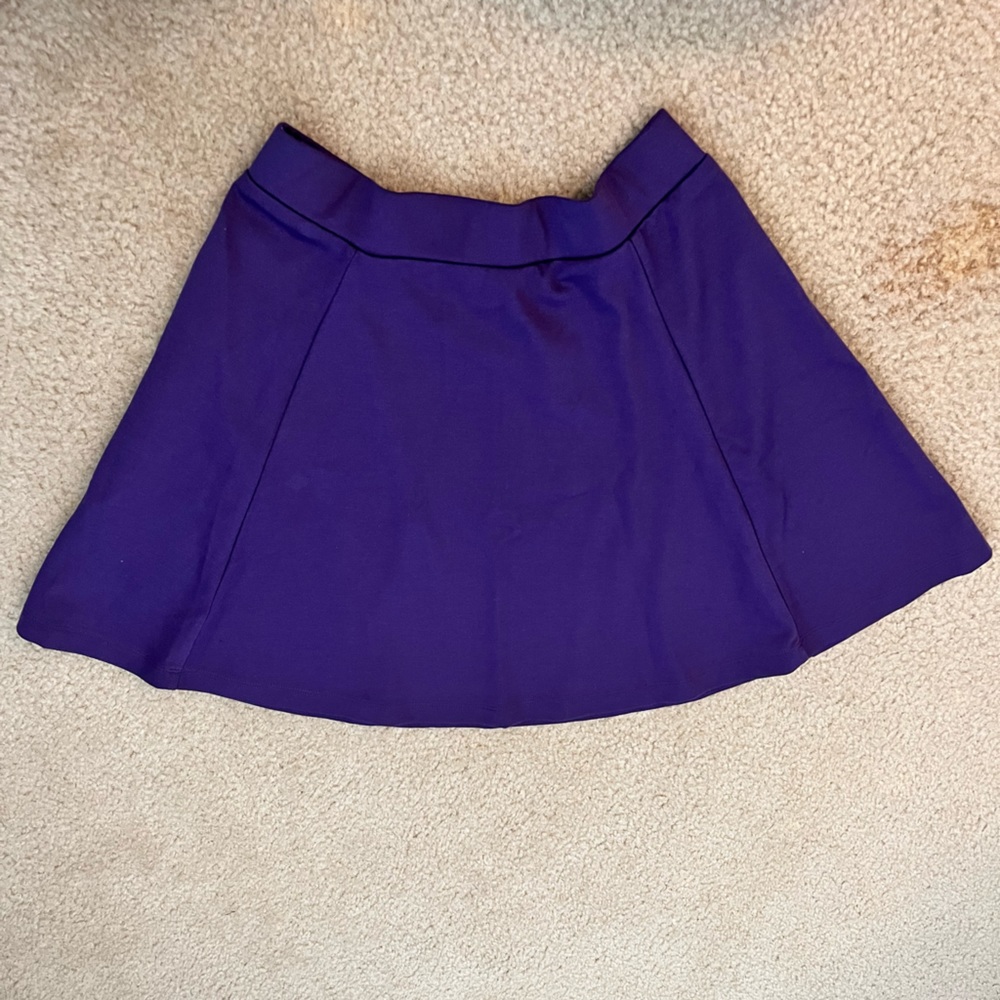 Purple mini skirt, never worn